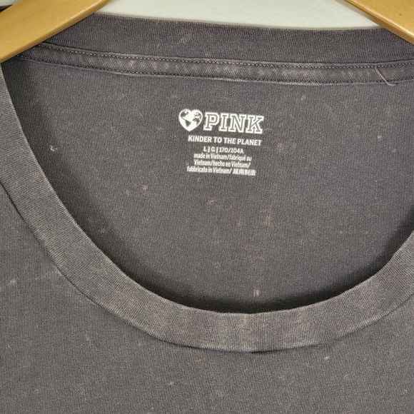 PINK Victoria's Secret Gray Speckled Tee T-Shirt Large Cotton Medallion Pocket - Picture 5 of 9